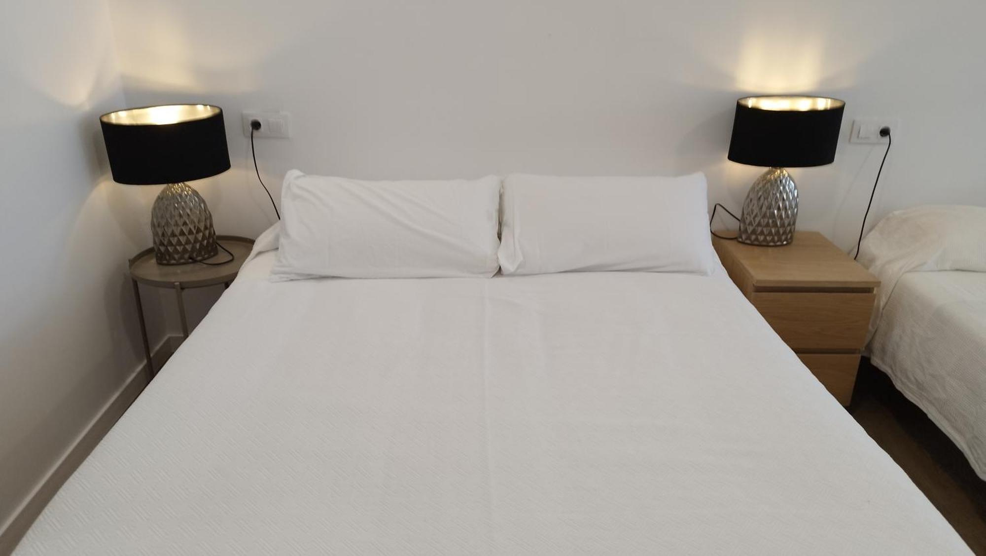 Apartamentos Y Estudios El Centro Vargas Ngoại thất bức ảnh